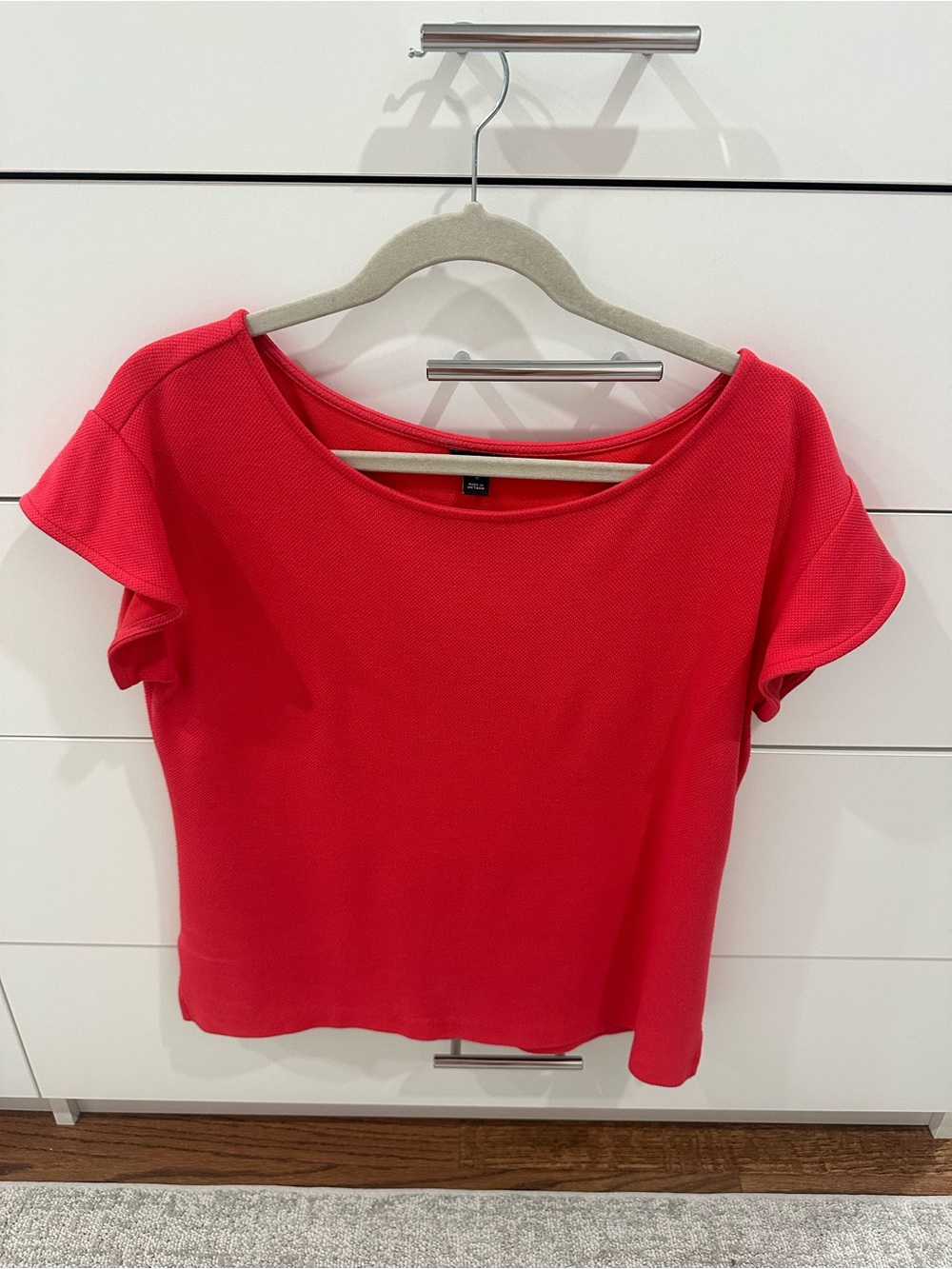 Ann Taylor Bright Pink Scoop Neck Short Sleeve Top Size M